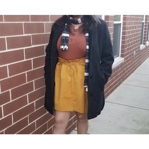 Do & Be Paper Bag Mustard Yellow size Large zip up front lace up pleats skirt